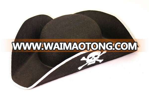 Halloween pirate hat for adults